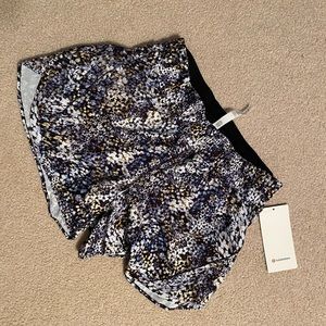 Lululemon Track That MR Short 5” Lined